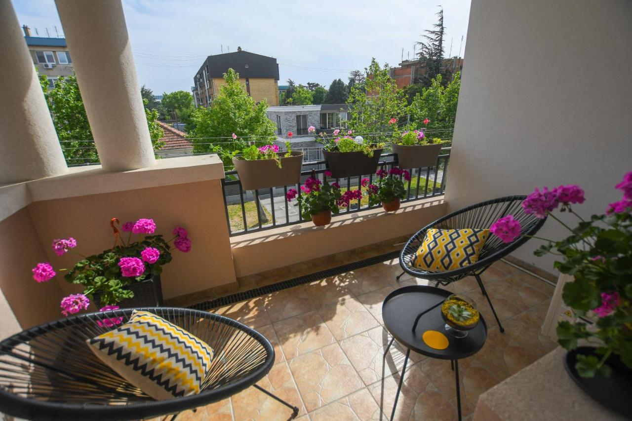 Apartment Plaza Kladovo Exterior foto