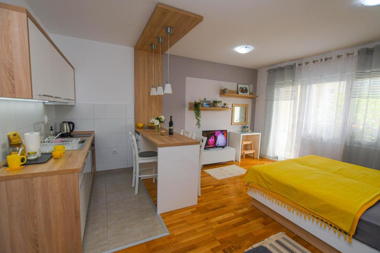 Apartment Plaza Kladovo Exterior foto